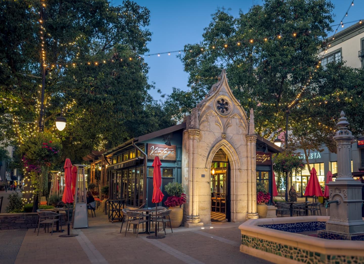 Detail Gallery Image 21 of 23 For 744 Teatree Ct, San Jose,  CA 95128 - 2 Beds | 2 Baths