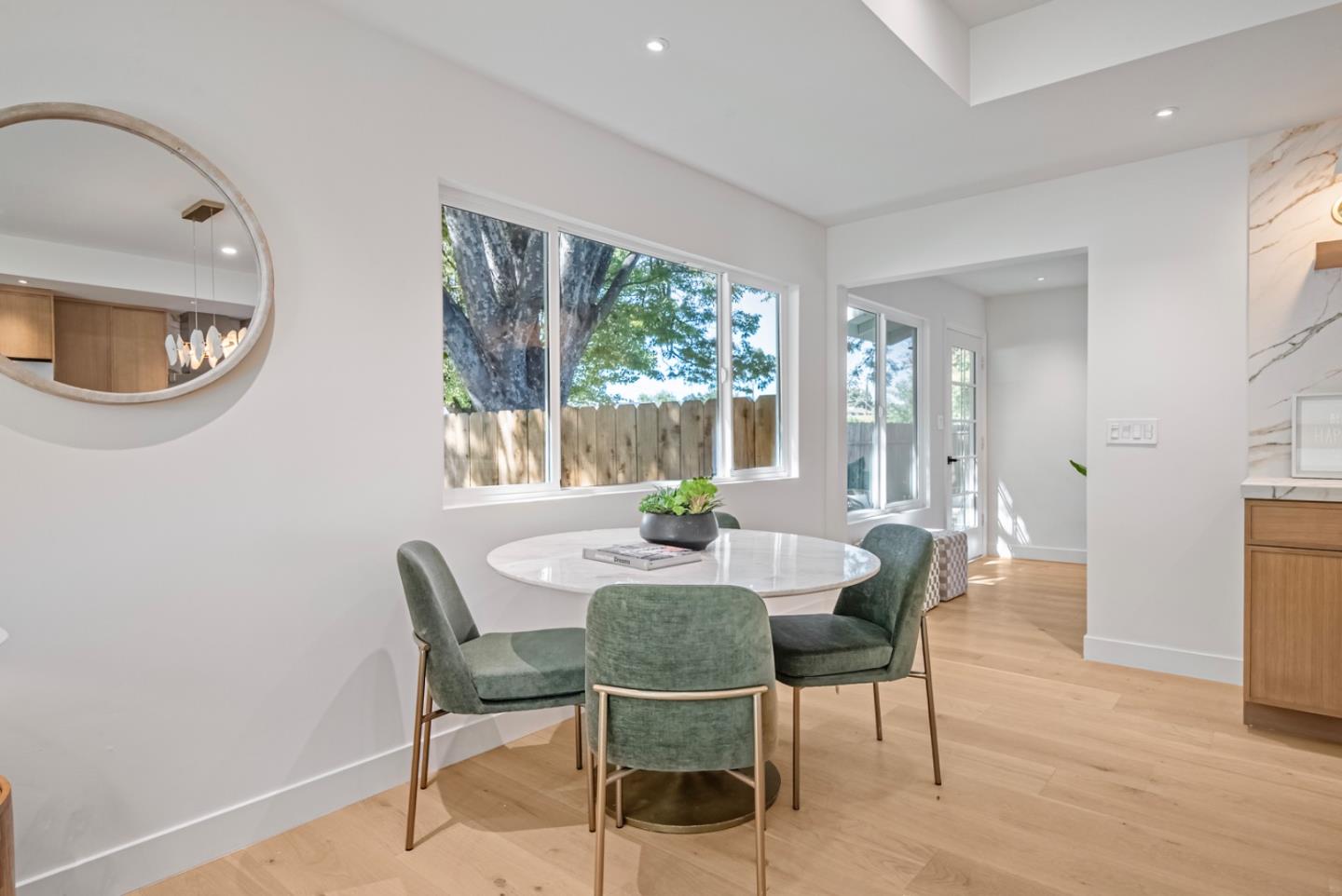 Detail Gallery Image 14 of 43 For 4599 Tilbury Dr, San Jose,  CA 95130 - 4 Beds | 3 Baths