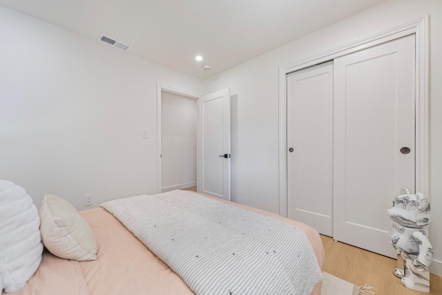 Detail Gallery Image 22 of 43 For 4599 Tilbury Dr, San Jose,  CA 95130 - 4 Beds | 3 Baths