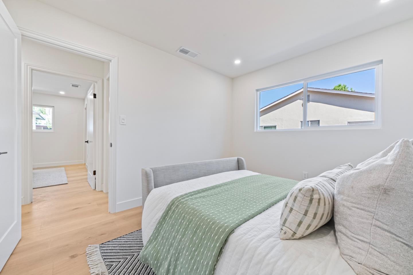 Detail Gallery Image 25 of 43 For 4599 Tilbury Dr, San Jose,  CA 95130 - 4 Beds | 3 Baths