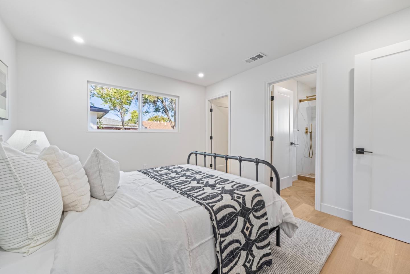 Detail Gallery Image 30 of 43 For 4599 Tilbury Dr, San Jose,  CA 95130 - 4 Beds | 3 Baths