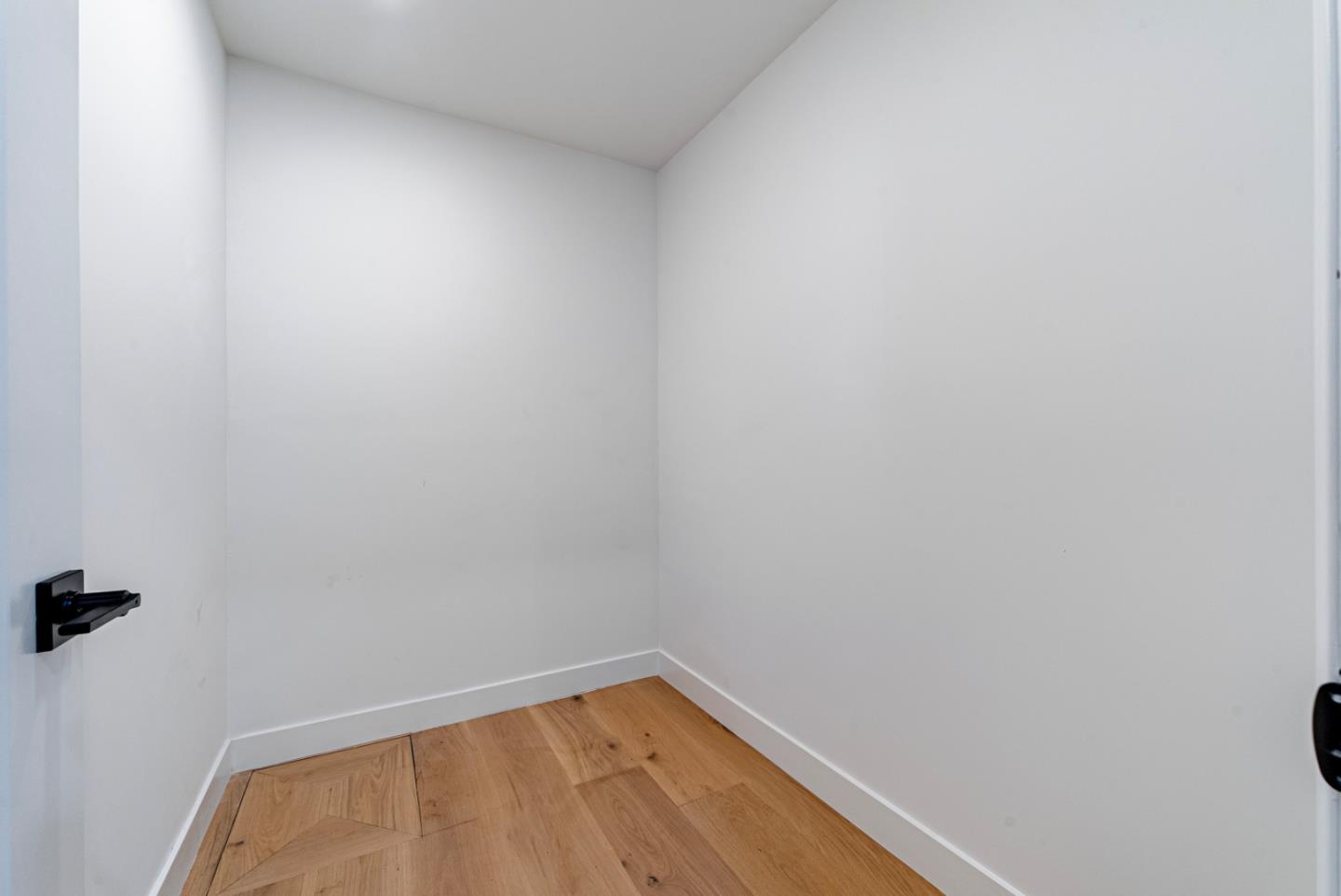 Detail Gallery Image 33 of 43 For 4599 Tilbury Dr, San Jose,  CA 95130 - 4 Beds | 3 Baths