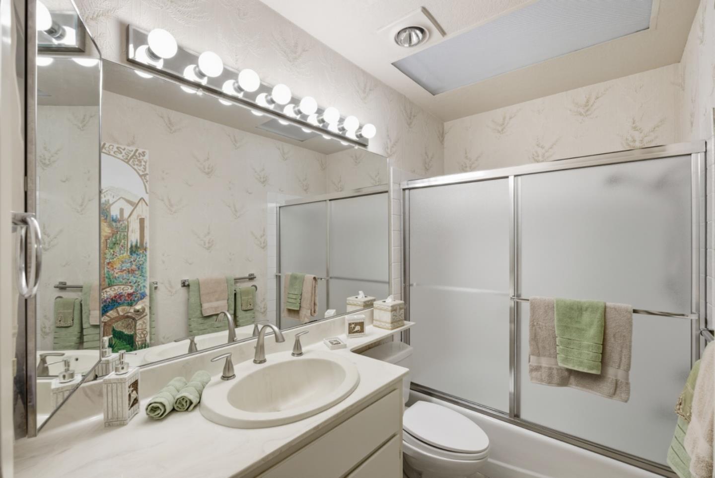 Detail Gallery Image 23 of 34 For 8423 Chenin Blanc Ln, San Jose,  CA 95135 - 3 Beds | 2 Baths