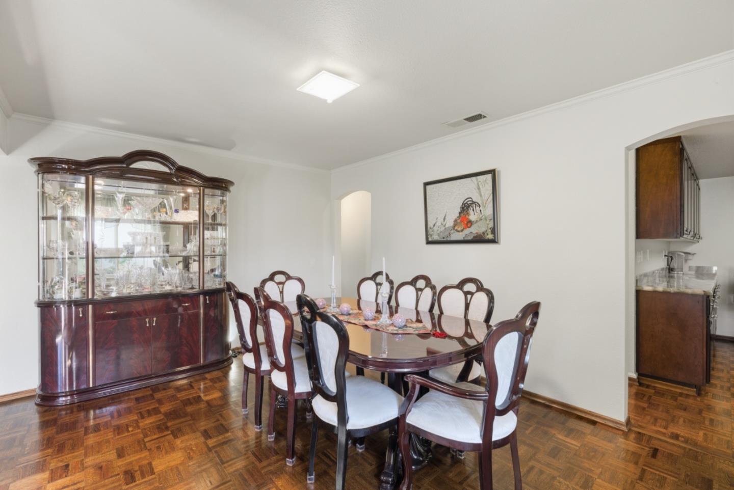 Detail Gallery Image 8 of 34 For 8423 Chenin Blanc Ln, San Jose,  CA 95135 - 3 Beds | 2 Baths