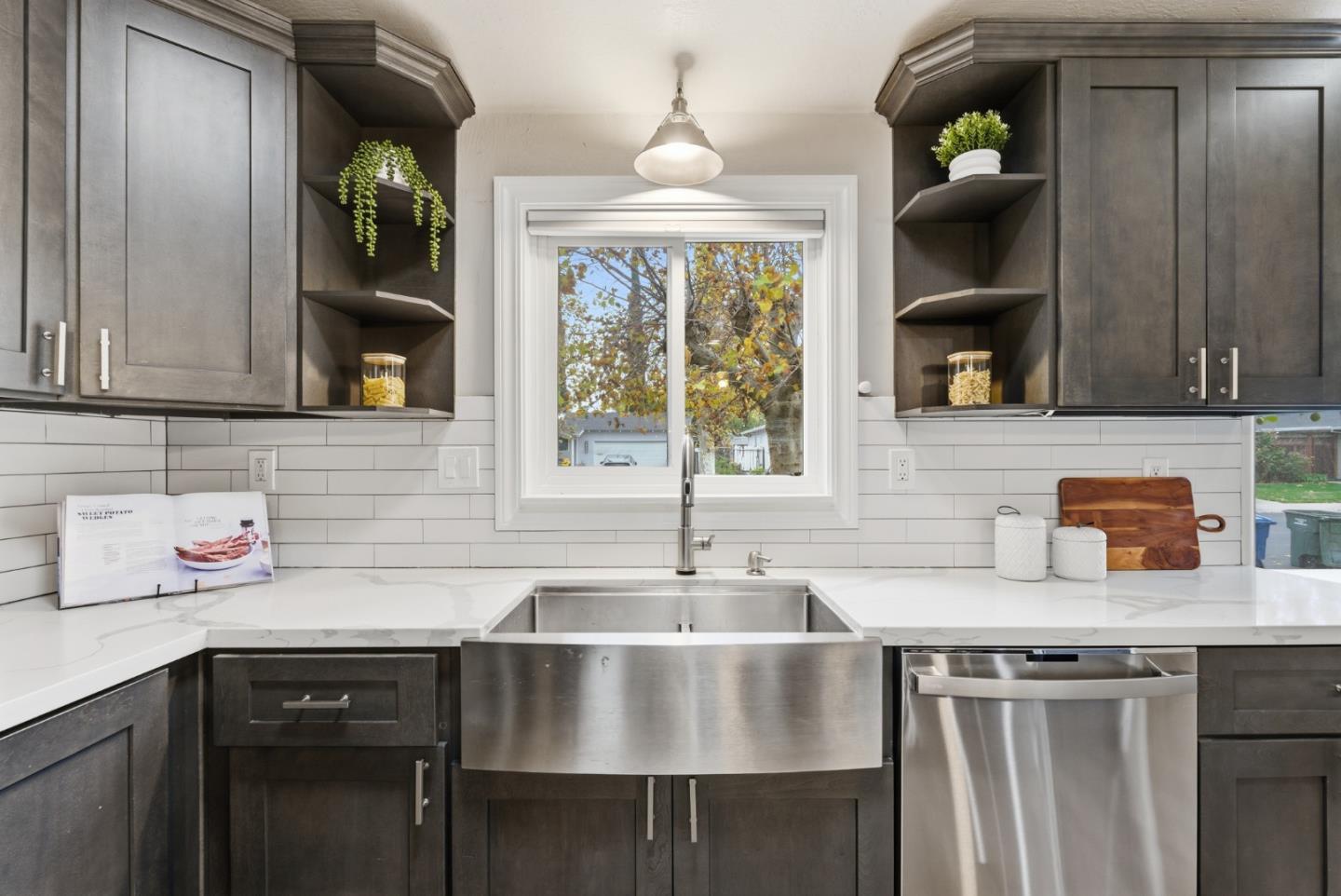 Detail Gallery Image 17 of 58 For 3991 Mulberry Dr, Concord,  CA 94519 - 3 Beds | 2 Baths