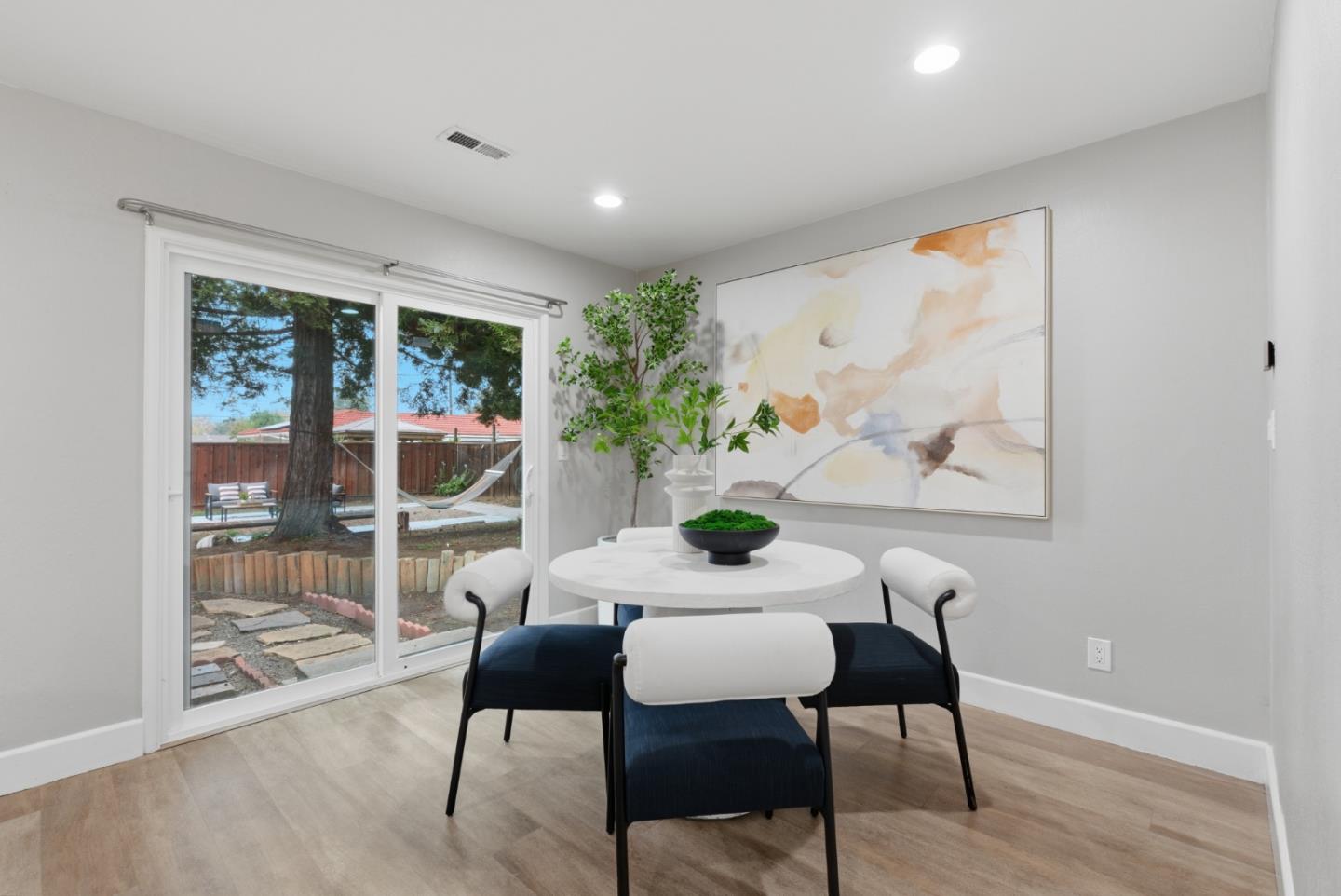 Detail Gallery Image 24 of 58 For 3991 Mulberry Dr, Concord,  CA 94519 - 3 Beds | 2 Baths