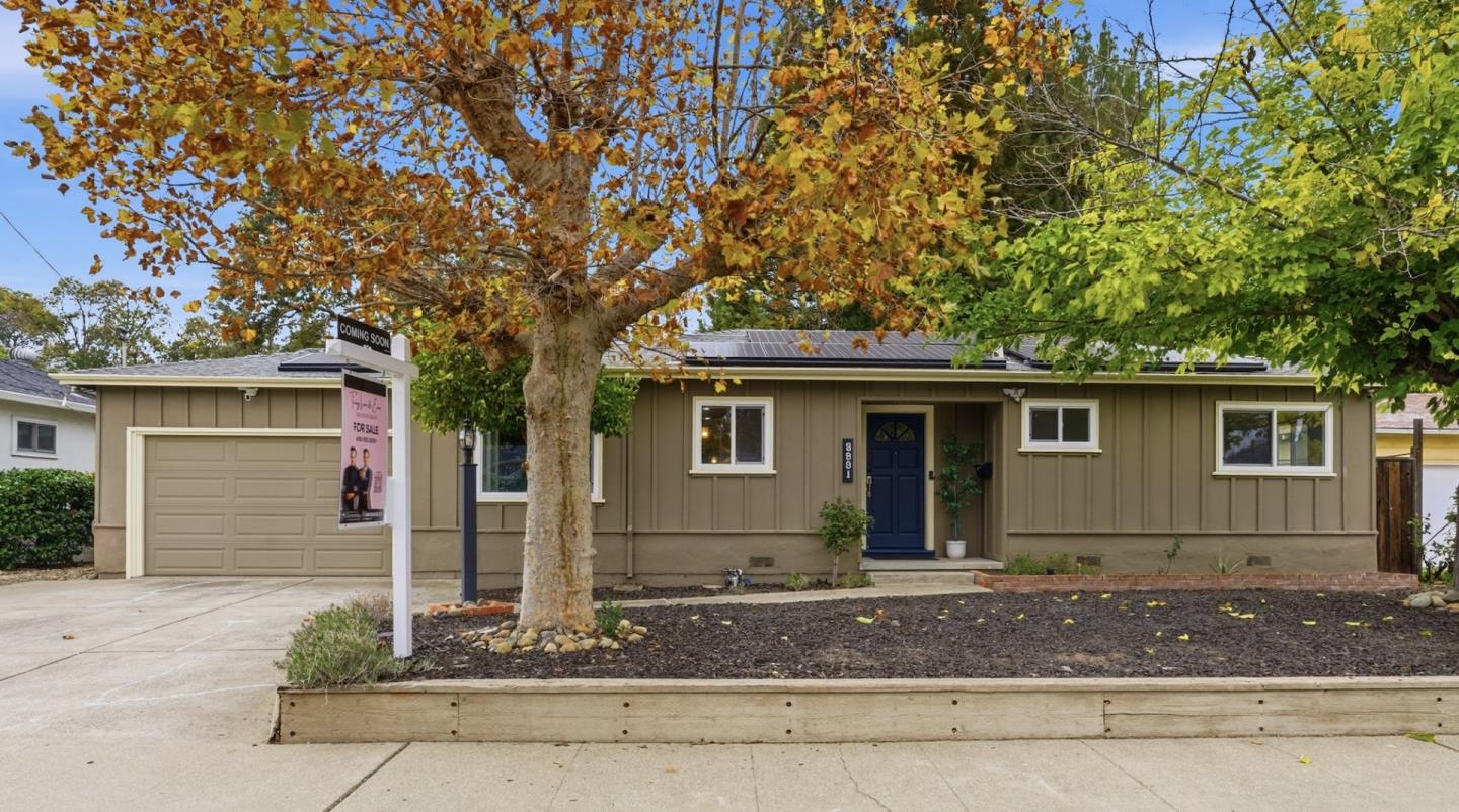 Detail Gallery Image 4 of 58 For 3991 Mulberry Dr, Concord,  CA 94519 - 3 Beds | 2 Baths