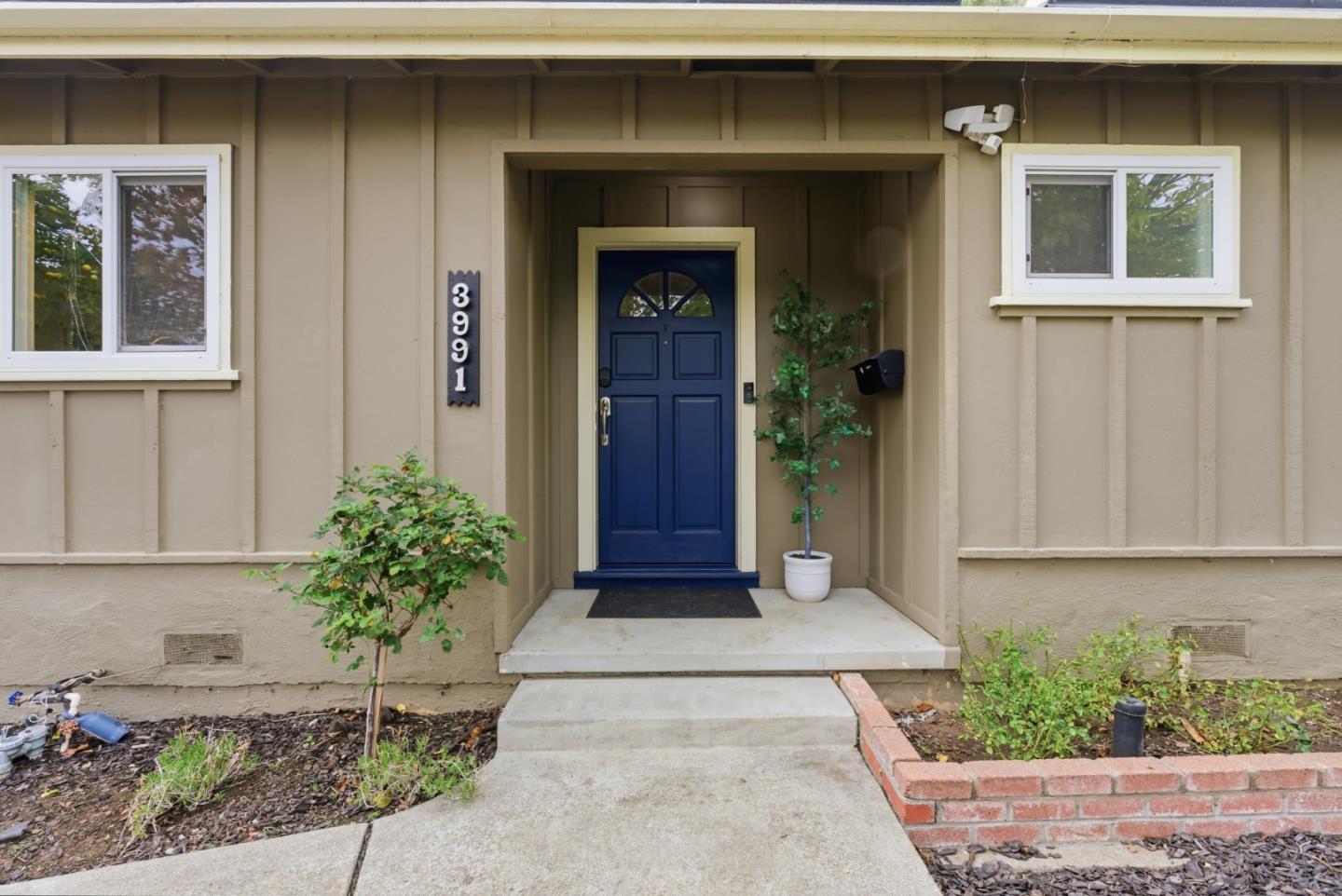 Detail Gallery Image 8 of 58 For 3991 Mulberry Dr, Concord,  CA 94519 - 3 Beds | 2 Baths