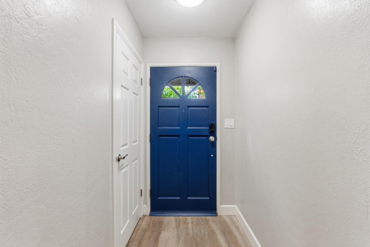 Detail Gallery Image 9 of 58 For 3991 Mulberry Dr, Concord,  CA 94519 - 3 Beds | 2 Baths