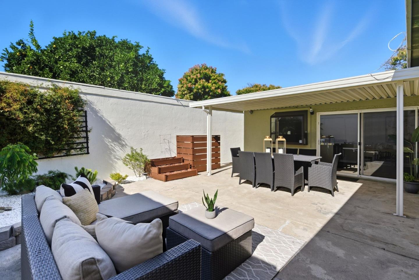 Detail Gallery Image 20 of 43 For 3891 Marfrance Dr, San Jose,  CA 95121 - 2 Beds | 2 Baths