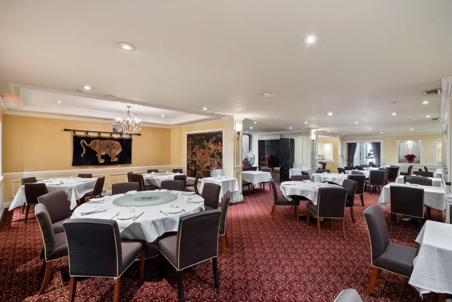 Detail Gallery Image 14 of 53 For 558-560 Waverley St, Palo Alto,  CA 94301 - – Beds | – Baths