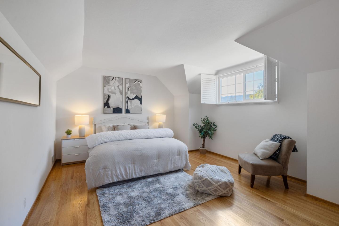 Detail Gallery Image 45 of 67 For 2425 Crestmoor Dr, San Bruno,  CA 94066 - 3 Beds | 2 Baths