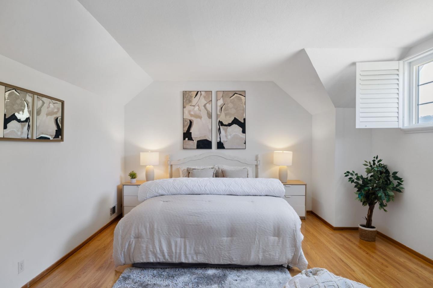 Detail Gallery Image 47 of 67 For 2425 Crestmoor Dr, San Bruno,  CA 94066 - 3 Beds | 2 Baths