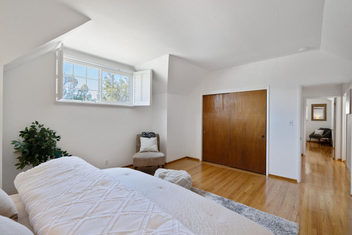 Detail Gallery Image 48 of 67 For 2425 Crestmoor Dr, San Bruno,  CA 94066 - 3 Beds | 2 Baths