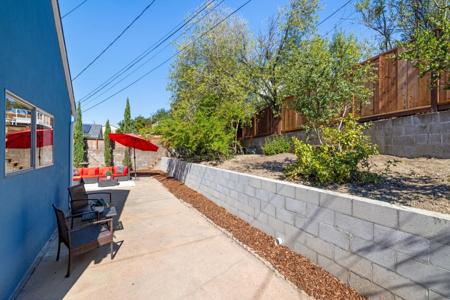 Detail Gallery Image 53 of 67 For 2425 Crestmoor Dr, San Bruno,  CA 94066 - 3 Beds | 2 Baths