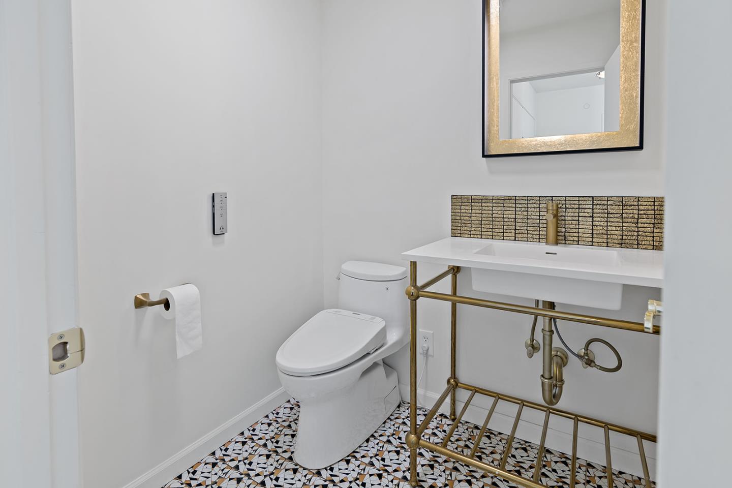 Detail Gallery Image 14 of 30 For 86 River Dr, King City,  CA 93930 - 2 Beds | 2/1 Baths