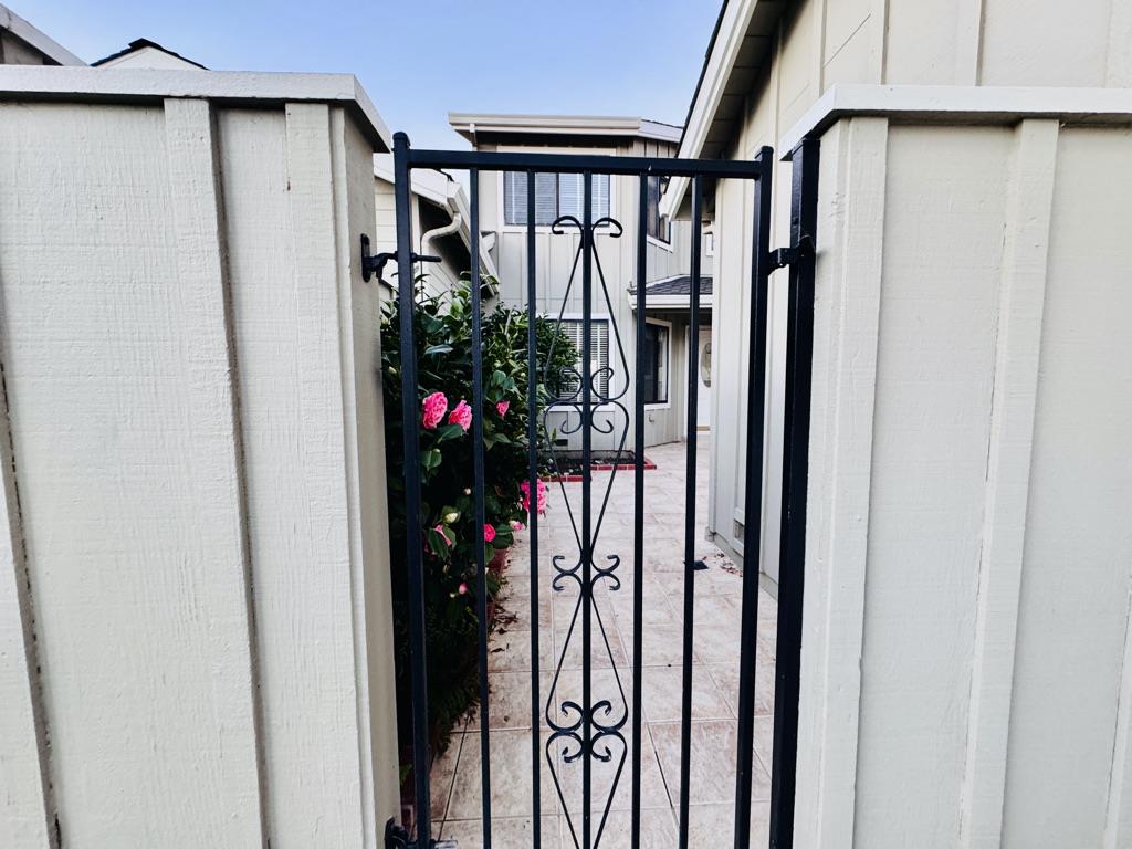 Detail Gallery Image 22 of 25 For 808 Duffin Dr, Hollister,  CA 95023 - 2 Beds | 2/1 Baths