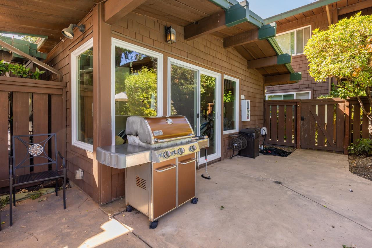 Detail Gallery Image 12 of 17 For 84 Madrone Ave #20,  San Anselmo,  CA 94960 - 1 Beds | 1 Baths