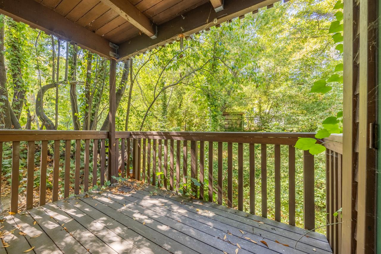 Detail Gallery Image 3 of 17 For 84 Madrone Ave #20,  San Anselmo,  CA 94960 - 1 Beds | 1 Baths