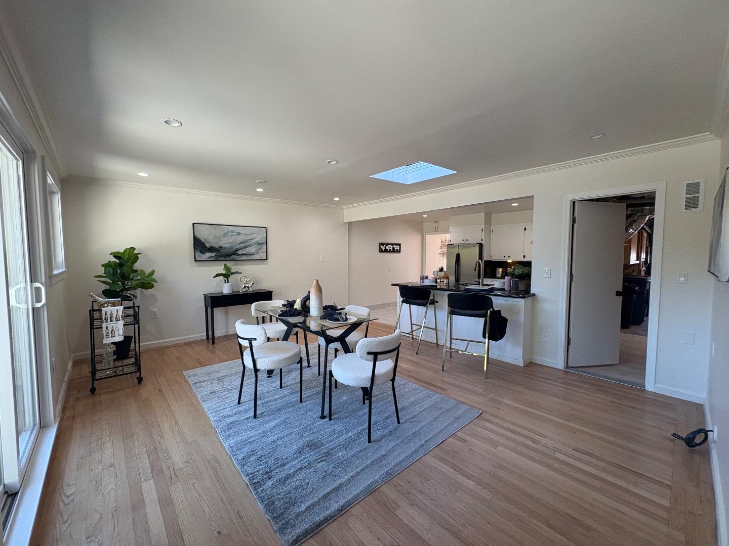 Detail Gallery Image 16 of 22 For 261 Wyandotte Ave, Daly City,  CA 94014 - 4 Beds | 2 Baths