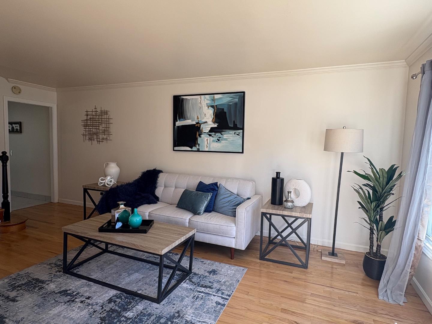 Detail Gallery Image 20 of 22 For 261 Wyandotte Ave, Daly City,  CA 94014 - 4 Beds | 2 Baths