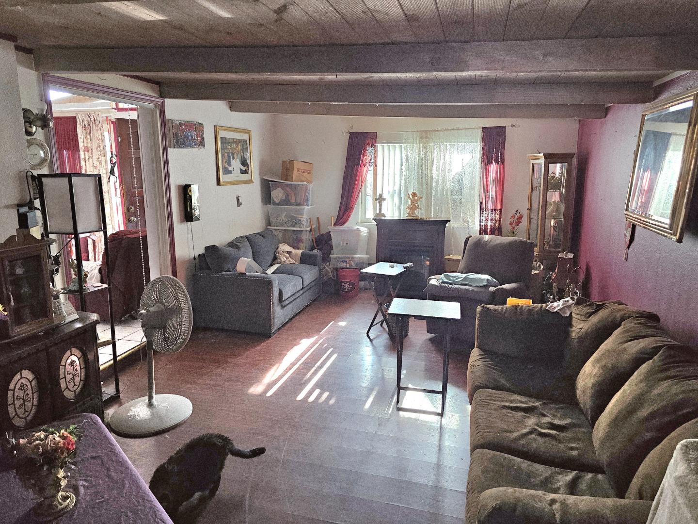 Detail Gallery Image 8 of 13 For 1420 Orlando Dr, San Jose,  CA 95122 - 3 Beds | 1 Baths