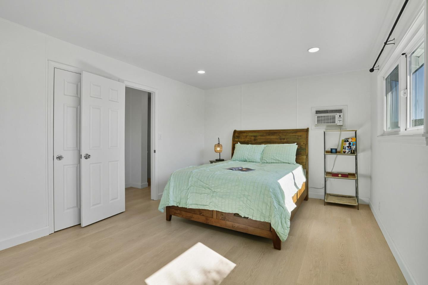 Detail Gallery Image 18 of 31 For 5068 Calwa Ct, San Jose,  CA 95111 - 4 Beds | 3 Baths