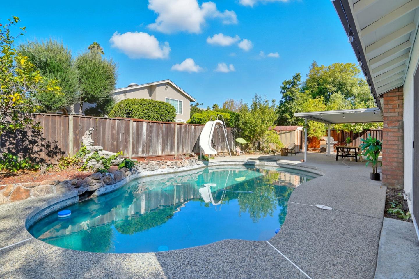 Detail Gallery Image 28 of 31 For 5068 Calwa Ct, San Jose,  CA 95111 - 4 Beds | 3 Baths