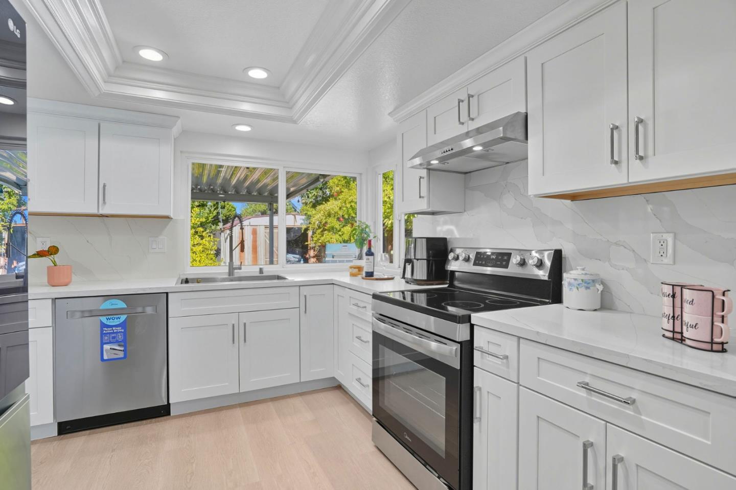 Detail Gallery Image 7 of 31 For 5068 Calwa Ct, San Jose,  CA 95111 - 4 Beds | 3 Baths