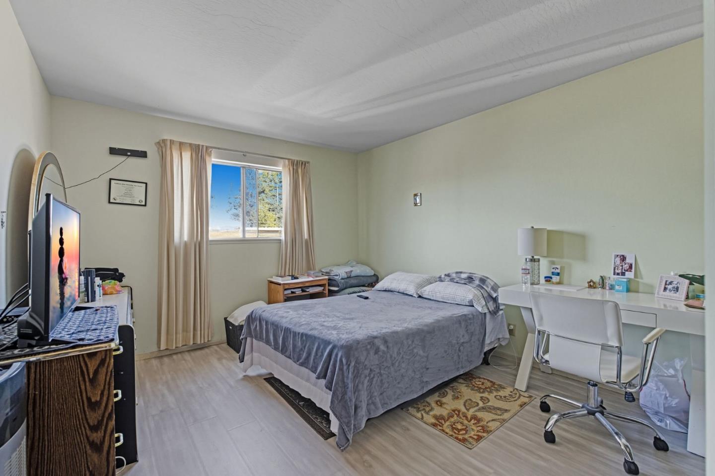 Detail Gallery Image 12 of 28 For 208 3rd Ave, Redwood City,  CA 94063 - – Beds | – Baths