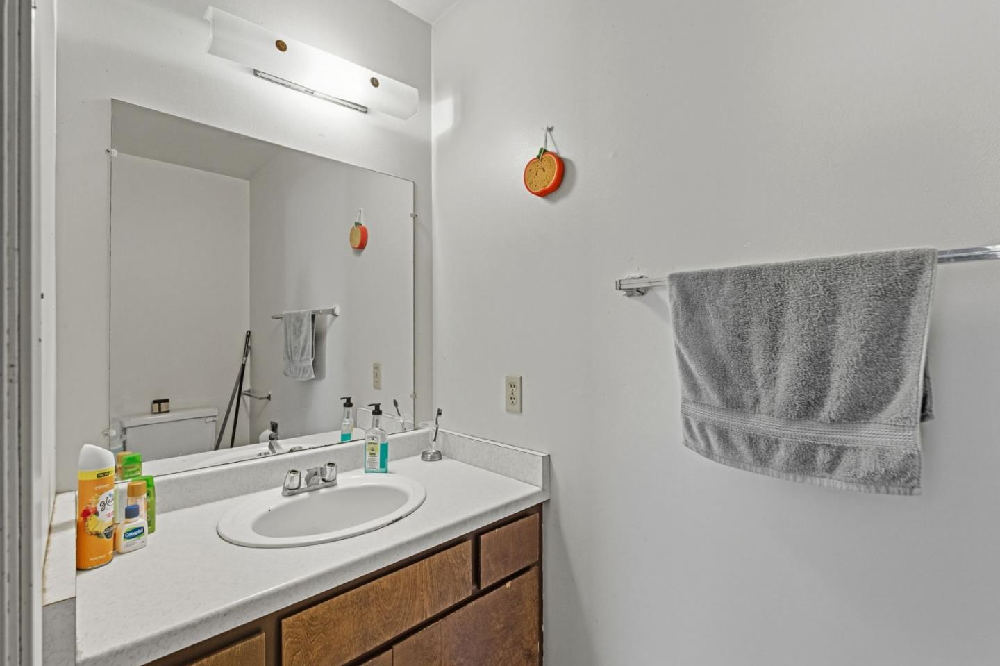 Detail Gallery Image 15 of 28 For 208 3rd Ave, Redwood City,  CA 94063 - – Beds | – Baths