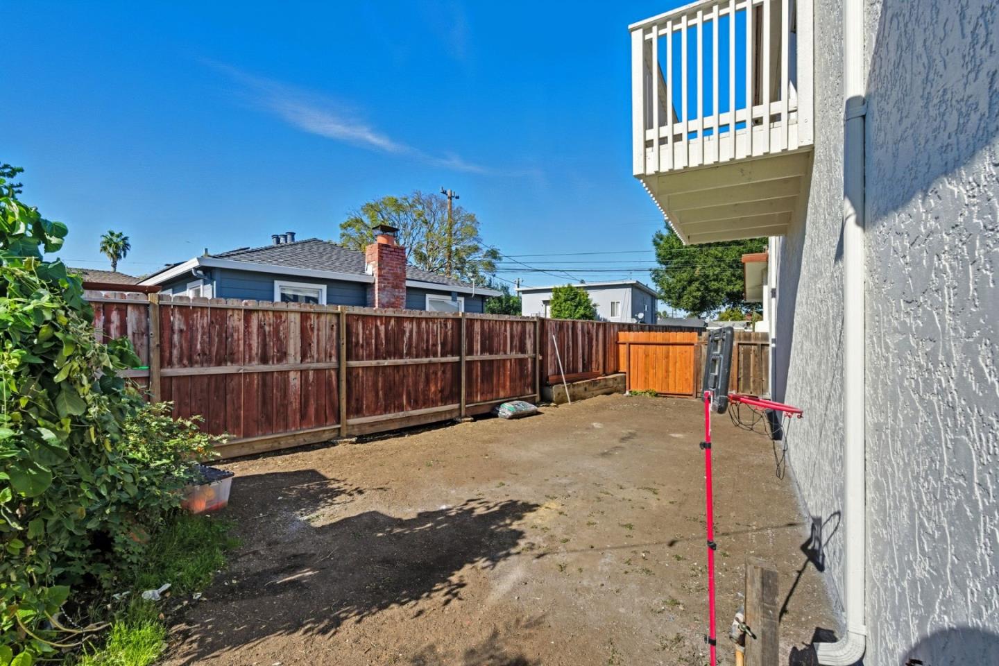 Detail Gallery Image 21 of 28 For 208 3rd Ave, Redwood City,  CA 94063 - – Beds | – Baths