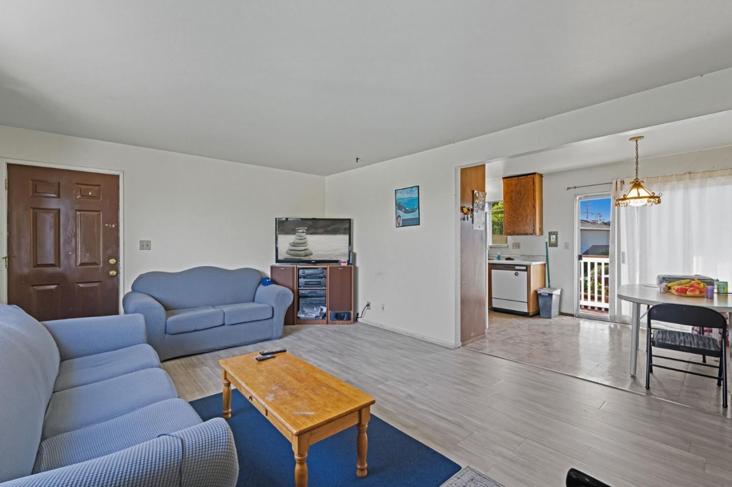 Detail Gallery Image 7 of 28 For 208 3rd Ave, Redwood City,  CA 94063 - – Beds | – Baths