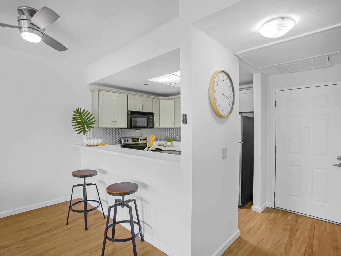 Detail Gallery Image 9 of 25 For 411 Park Ave #333,  San Jose,  CA 95110 - 1 Beds | 1 Baths