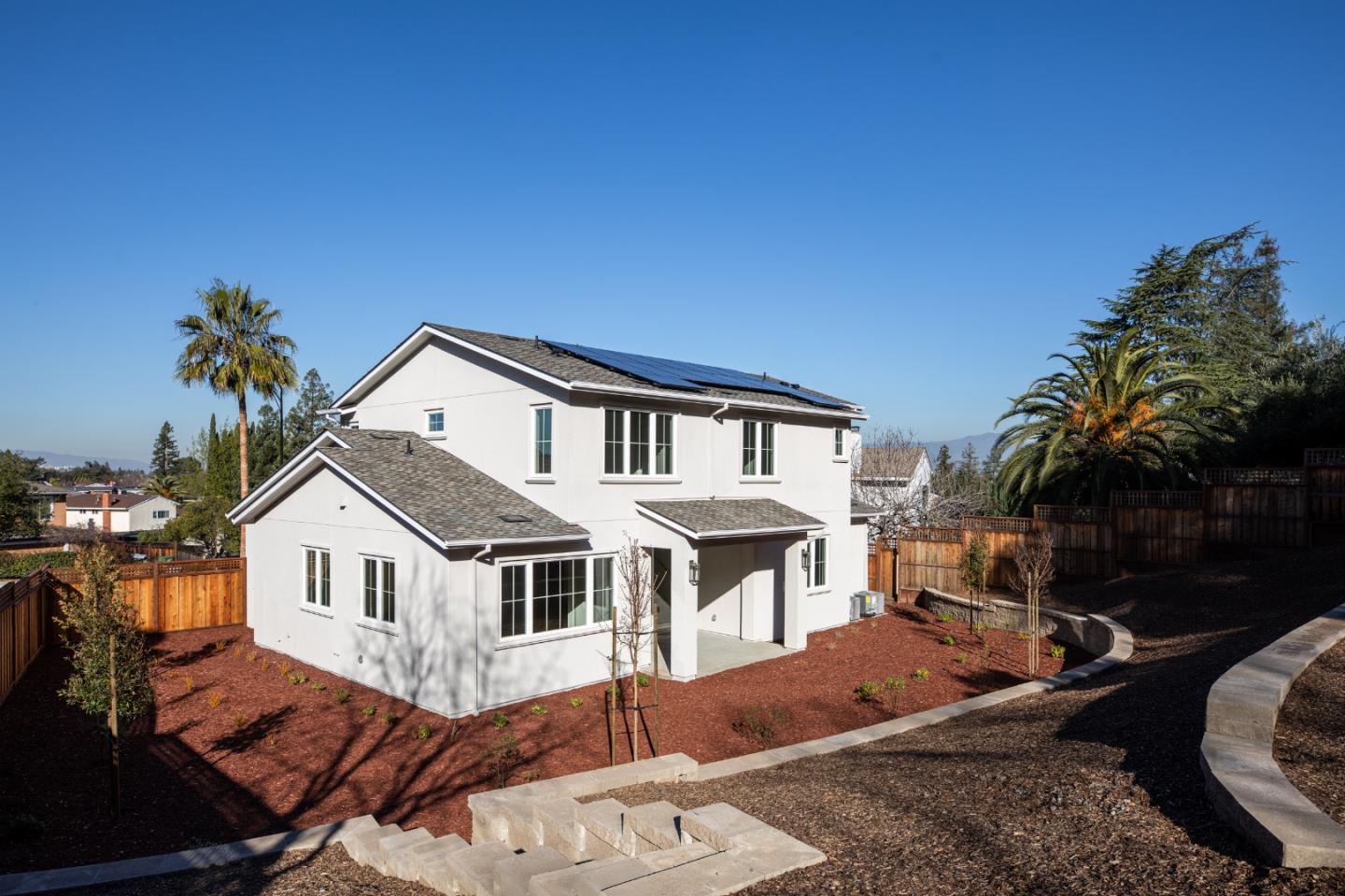 Detail Gallery Image 5 of 9 For 6212 Glendora Ct, San Jose,  CA 95123 - 4 Beds | 3/1 Baths