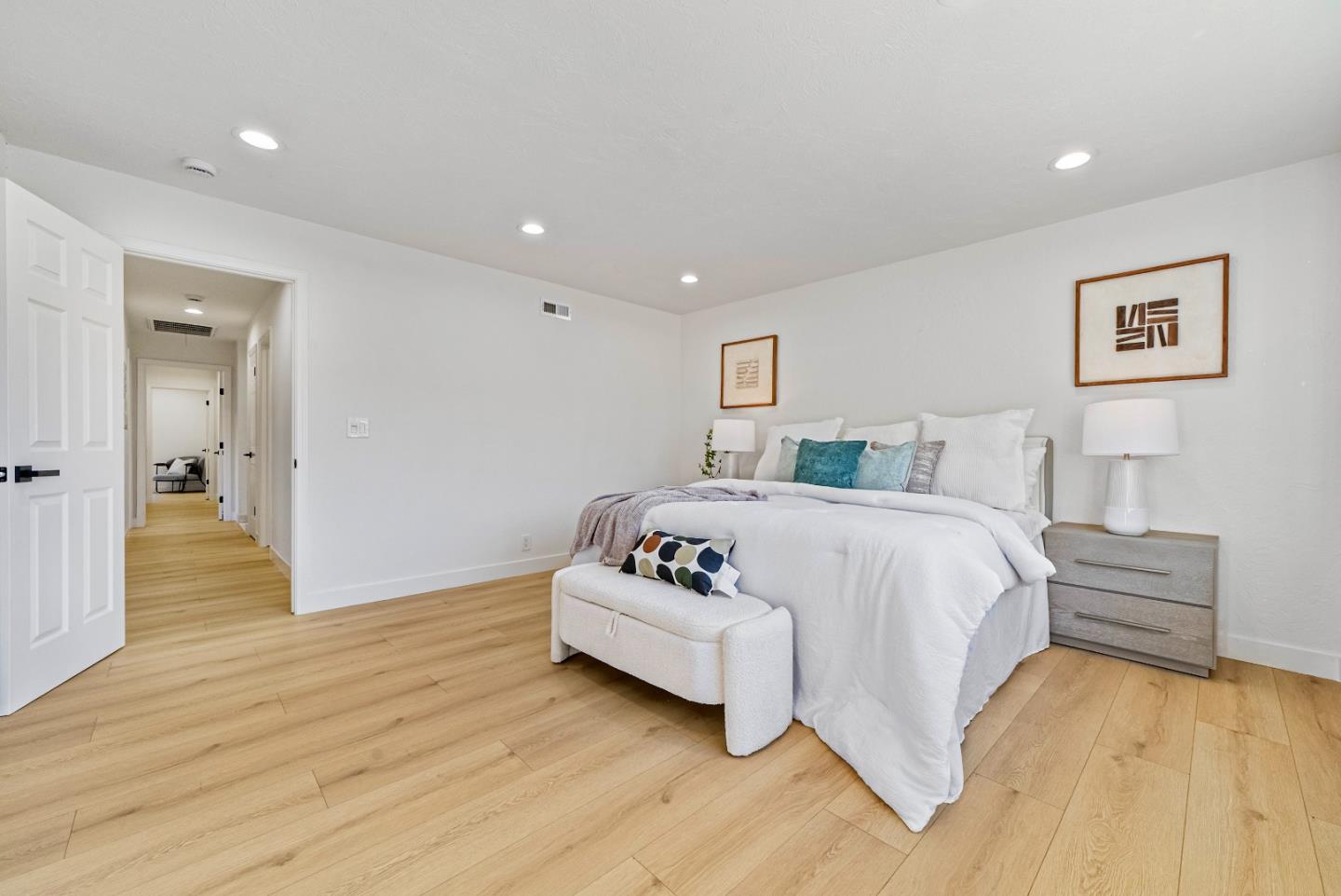 Detail Gallery Image 34 of 42 For 415 Conestoga Way, San Jose,  CA 95123 - 5 Beds | 2 Baths