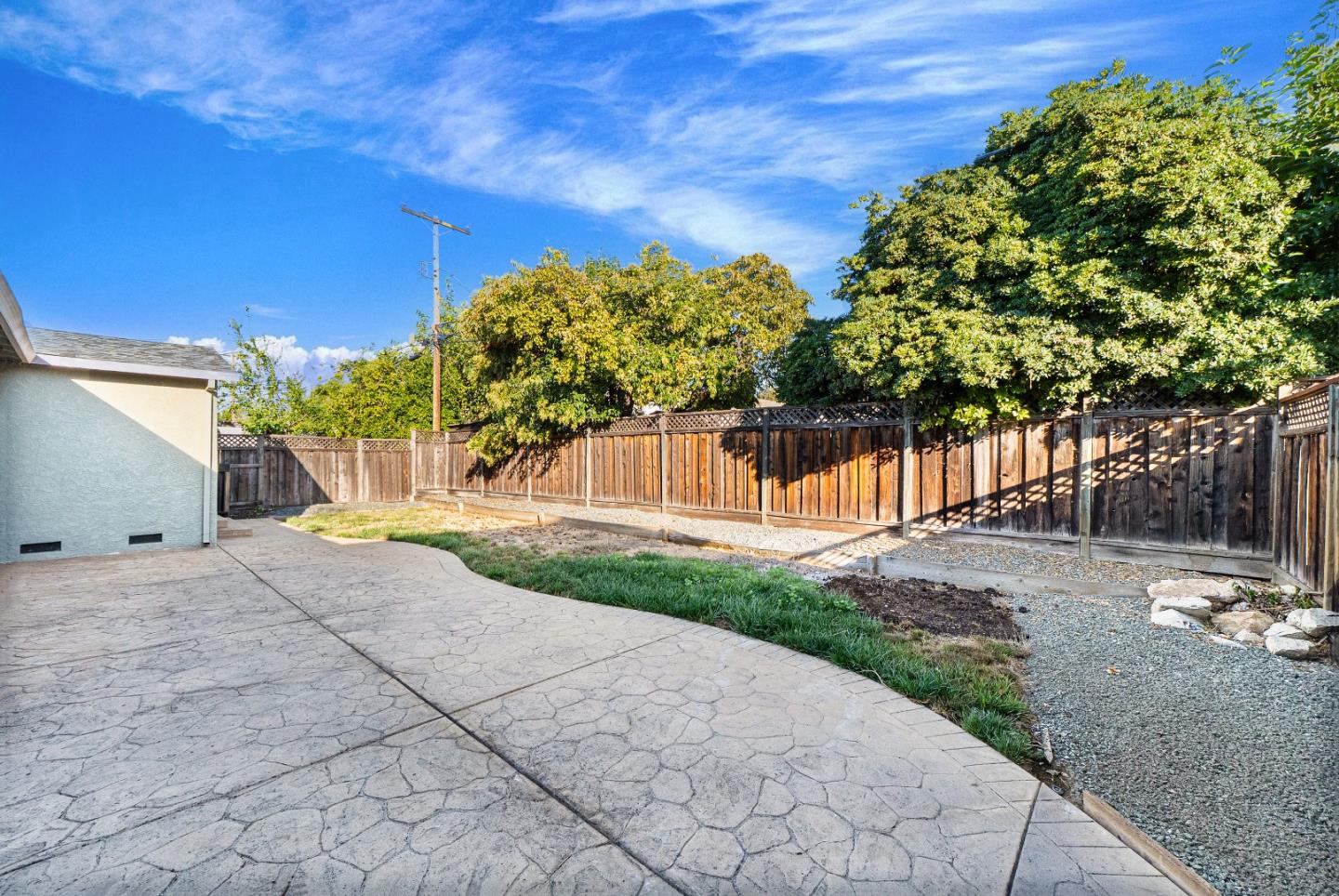 Detail Gallery Image 37 of 42 For 415 Conestoga Way, San Jose,  CA 95123 - 5 Beds | 2 Baths