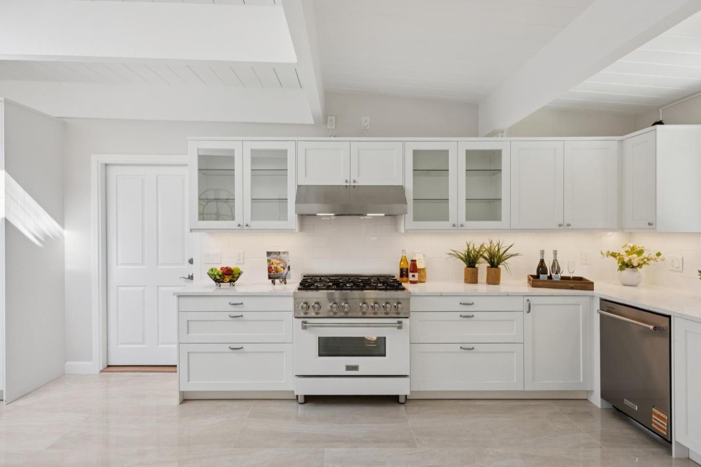 Detail Gallery Image 19 of 58 For 22430 Summit Rd, Los Gatos,  CA 95033 - 3 Beds | 2 Baths