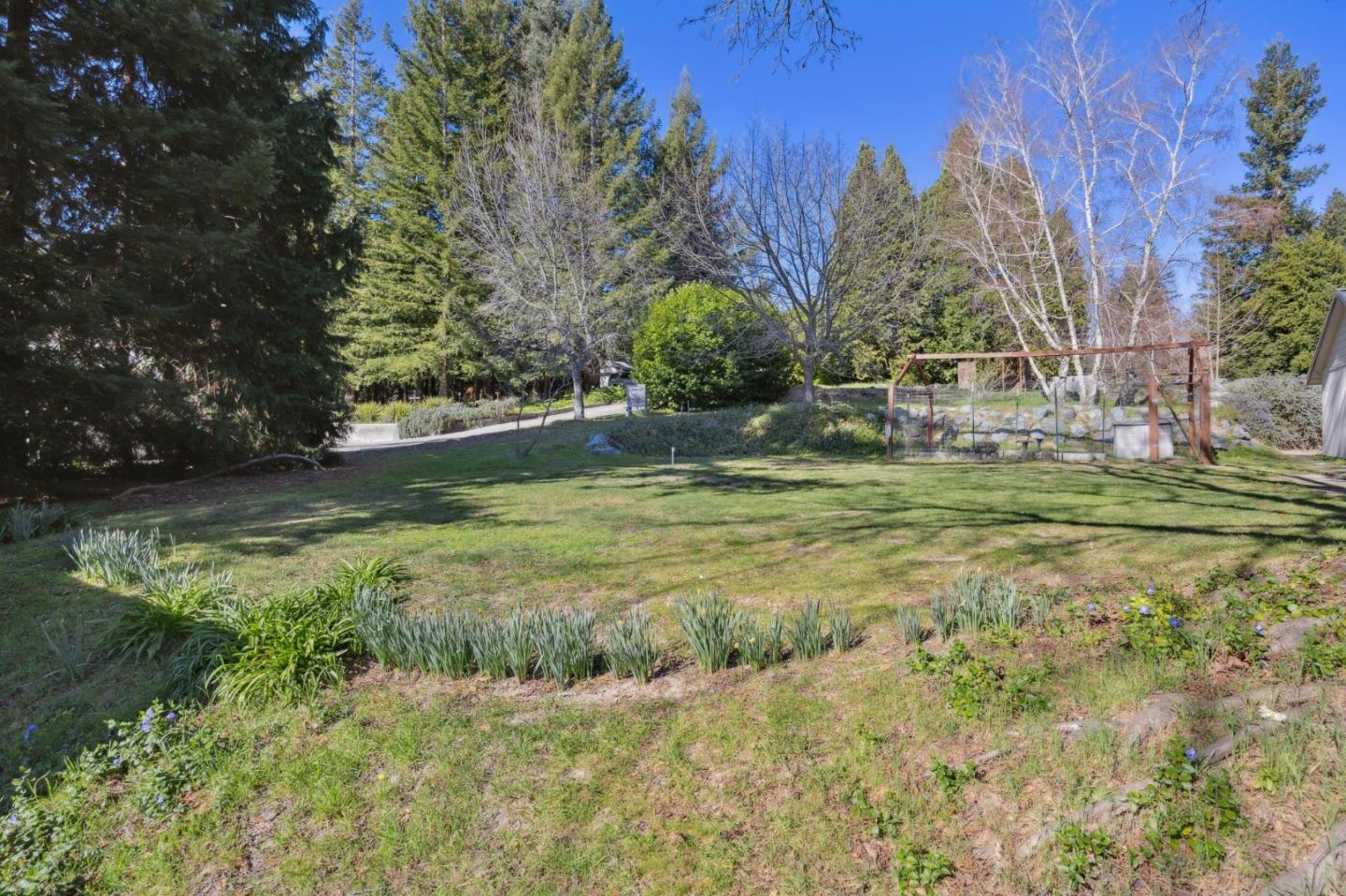 Detail Gallery Image 45 of 58 For 22430 Summit Rd, Los Gatos,  CA 95033 - 3 Beds | 2 Baths