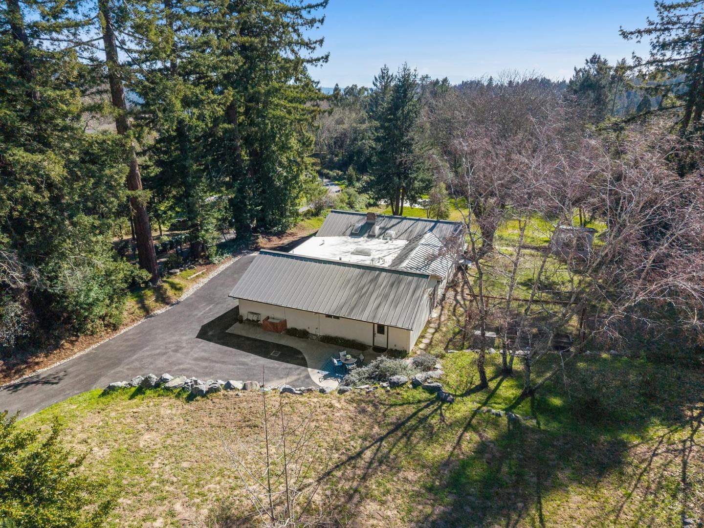 Detail Gallery Image 51 of 58 For 22430 Summit Rd, Los Gatos,  CA 95033 - 3 Beds | 2 Baths