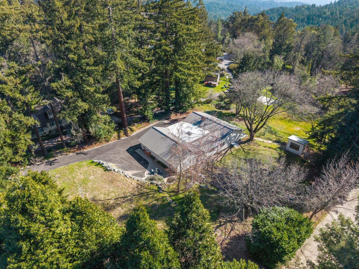 Detail Gallery Image 54 of 58 For 22430 Summit Rd, Los Gatos,  CA 95033 - 3 Beds | 2 Baths