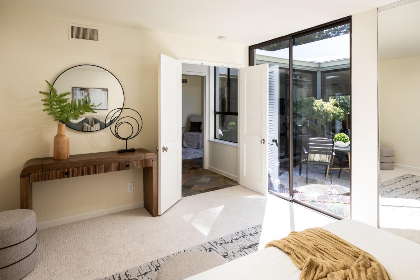 Detail Gallery Image 27 of 38 For 23 Bay Tree Ln, Los Altos,  CA 94022 - 2 Beds | 2 Baths