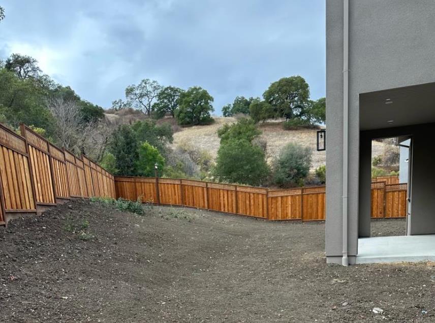 Detail Gallery Image 3 of 3 For 6216 Glendora Ct, San Jose,  CA 95123 - 4 Beds | 3/1 Baths