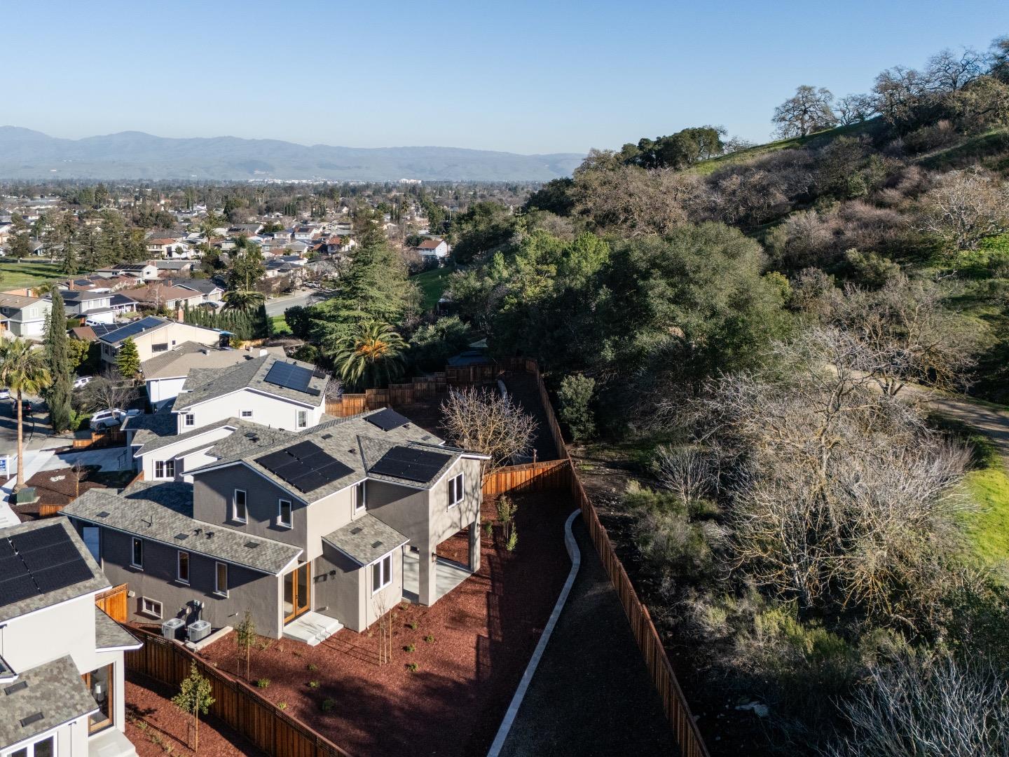 Detail Gallery Image 4 of 9 For 6216 Glendora Ct, San Jose,  CA 95123 - 4 Beds | 3/1 Baths