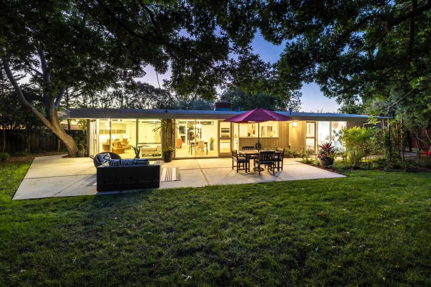 Detail Gallery Image 36 of 39 For 3141 David Ct, Palo Alto,  CA 94303 - 3 Beds | 2 Baths