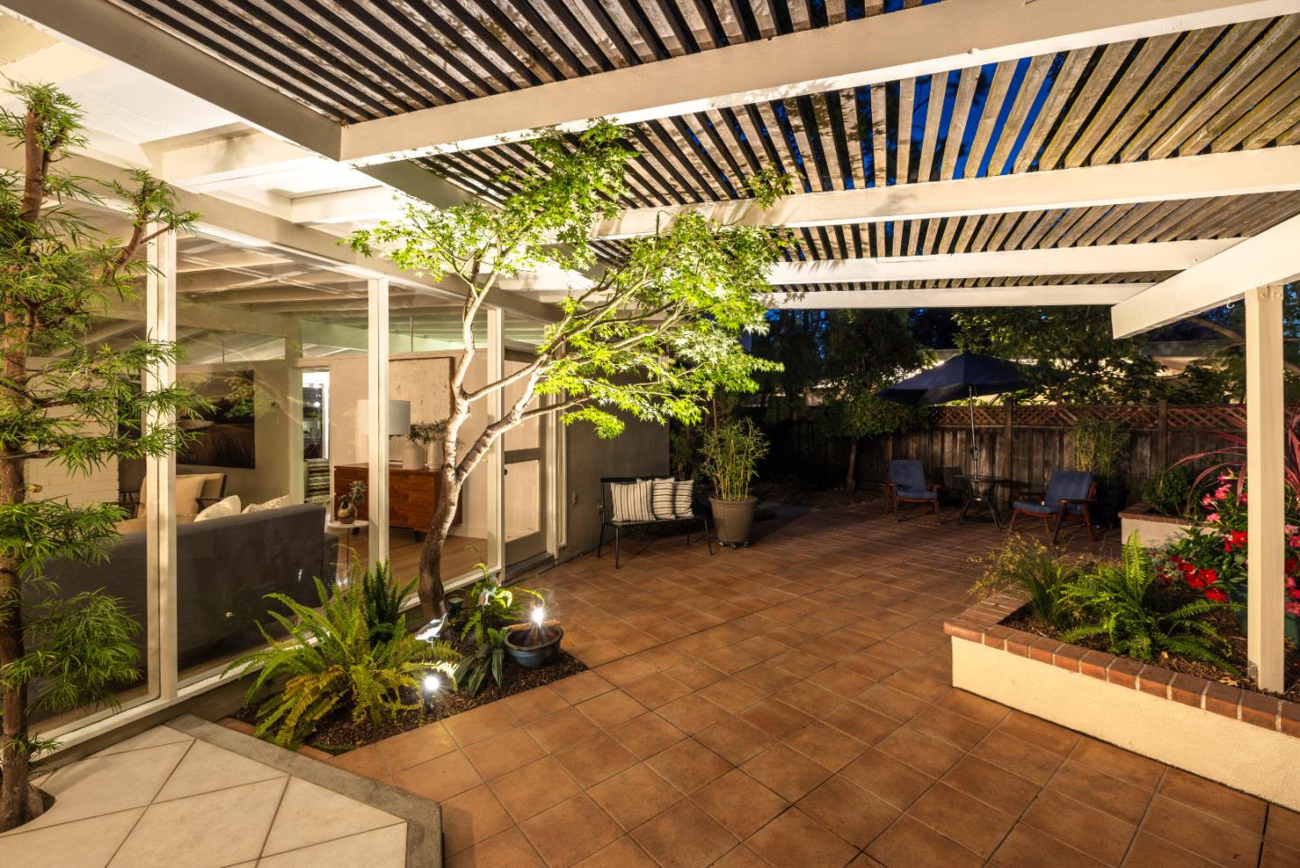 Detail Gallery Image 38 of 39 For 3141 David Ct, Palo Alto,  CA 94303 - 3 Beds | 2 Baths