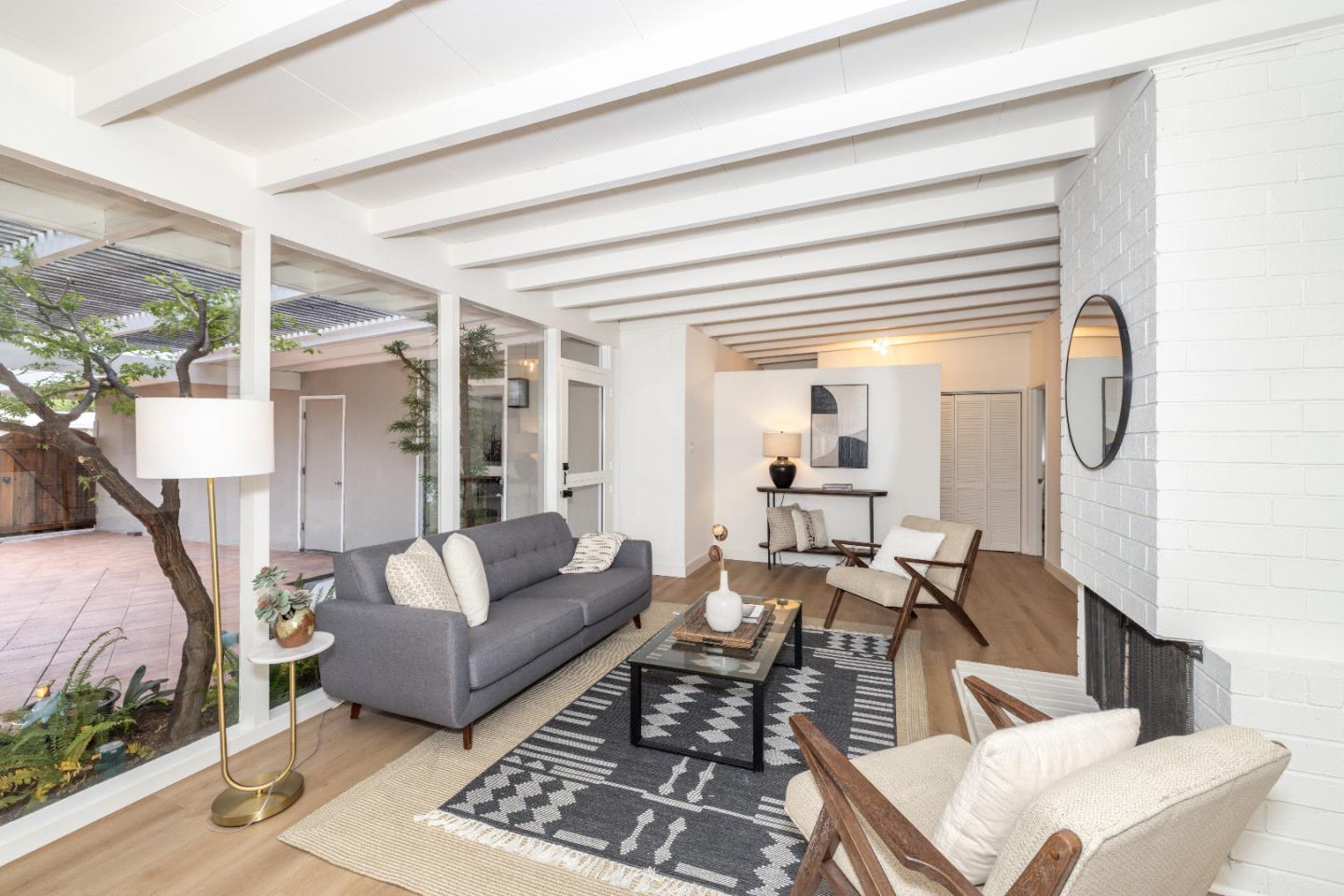 Detail Gallery Image 8 of 39 For 3141 David Ct, Palo Alto,  CA 94303 - 3 Beds | 2 Baths