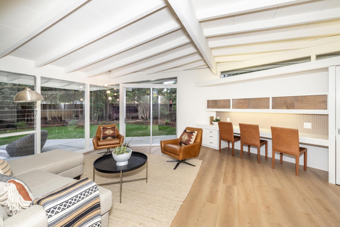 Detail Gallery Image 9 of 39 For 3141 David Ct, Palo Alto,  CA 94303 - 3 Beds | 2 Baths