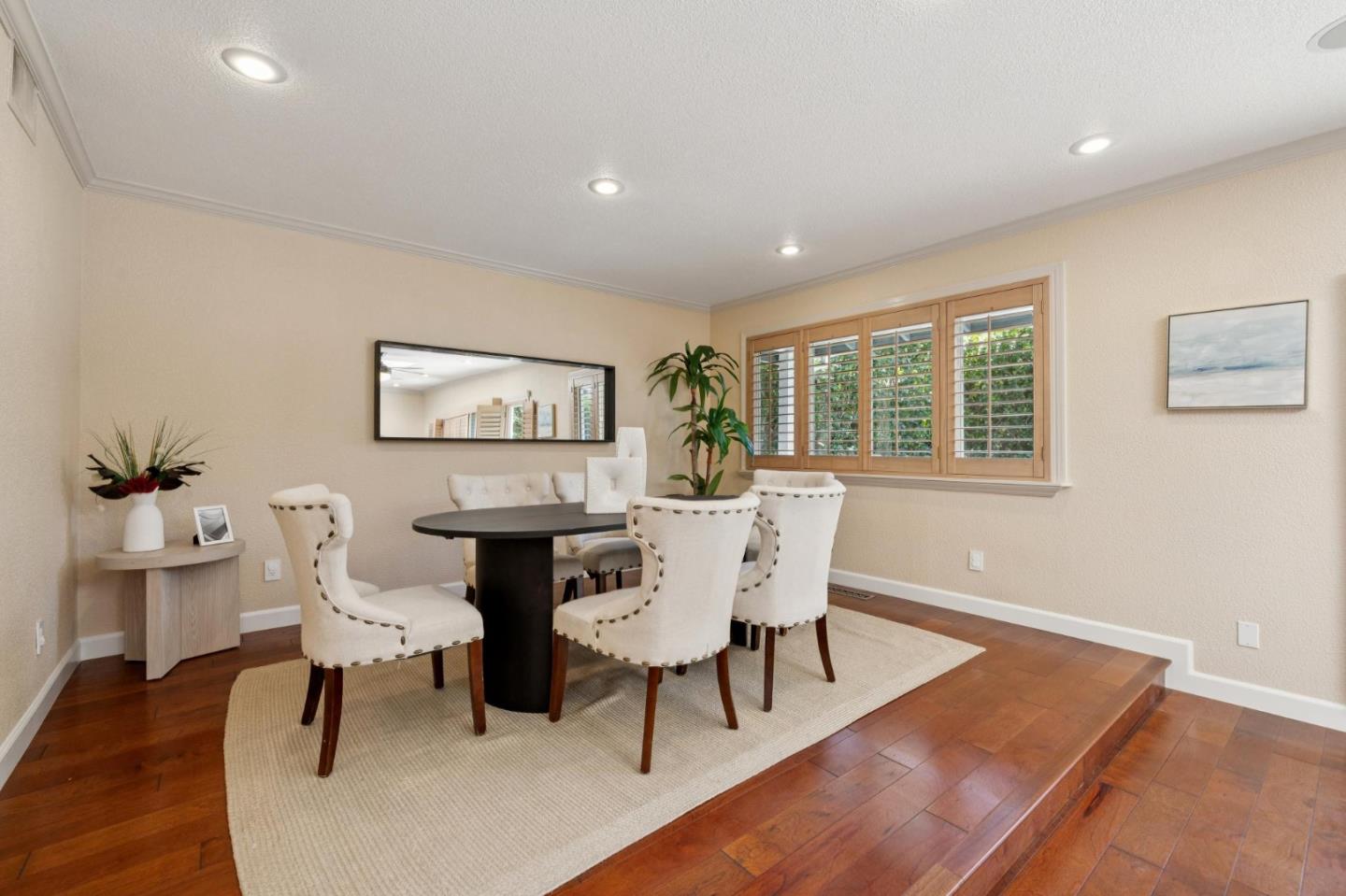 Detail Gallery Image 11 of 31 For 572 Cypress St, Redwood City,  CA 94061 - 3 Beds | 2 Baths