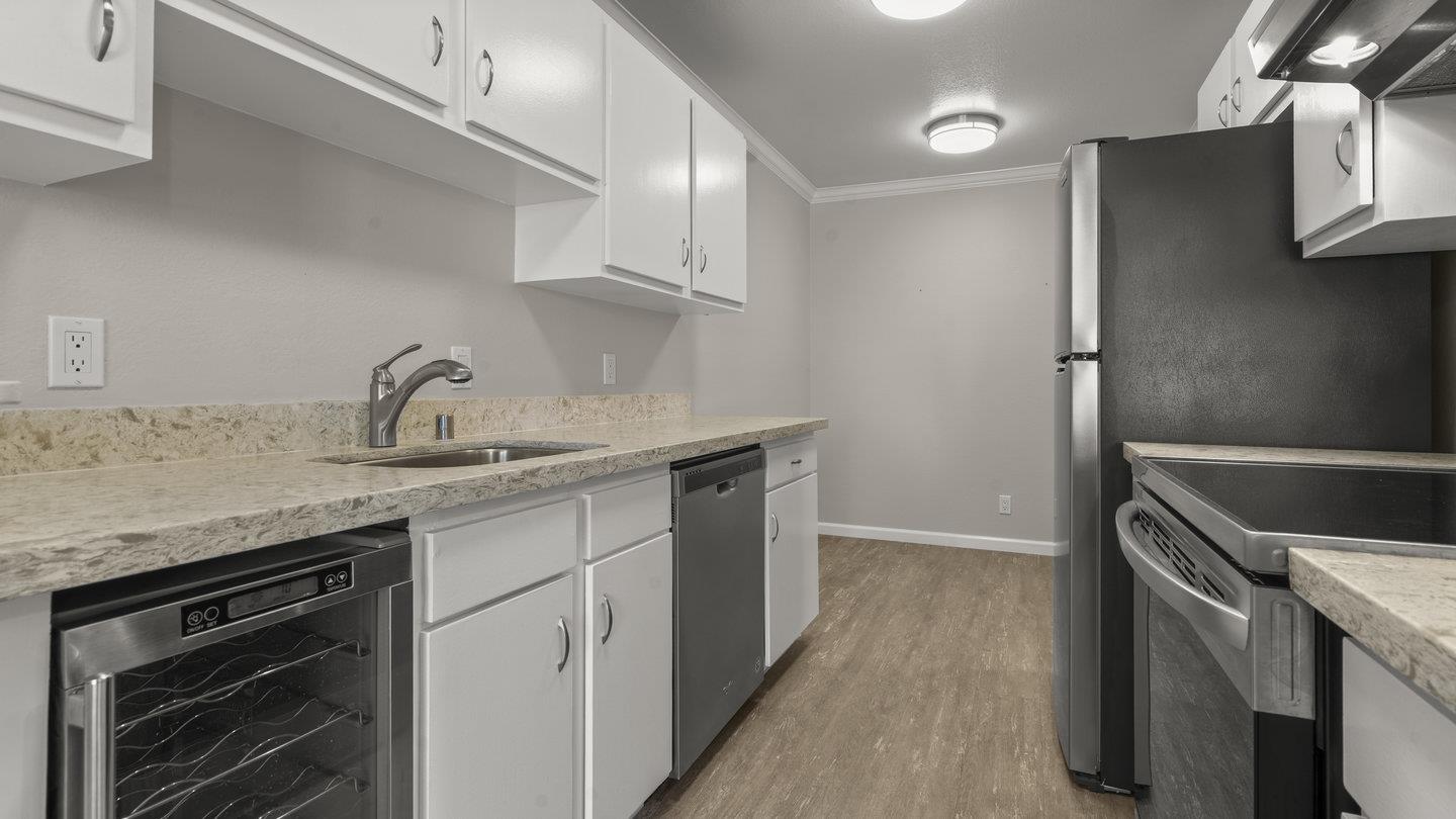 Detail Gallery Image 4 of 20 For 910 Beach Park Blvd #106,  Foster City,  CA 94404 - 2 Beds | 2 Baths